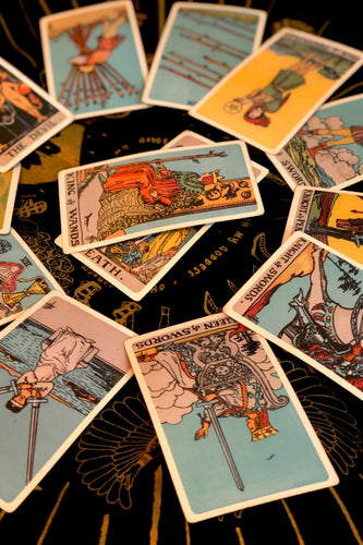 The Year Ahead- 13 card tarot reading